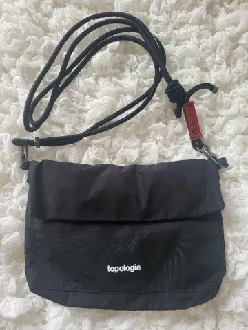 topologie 숄더 사코슈 블랙