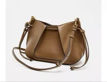 ZARA 플리츠 미니백 다크 골든 브라운