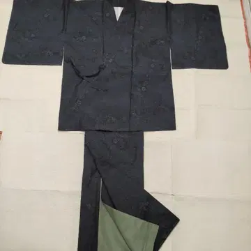 순수 실크 별주 오시마 명주 흐르는 물에 꽃 두피스 기모노 (591)