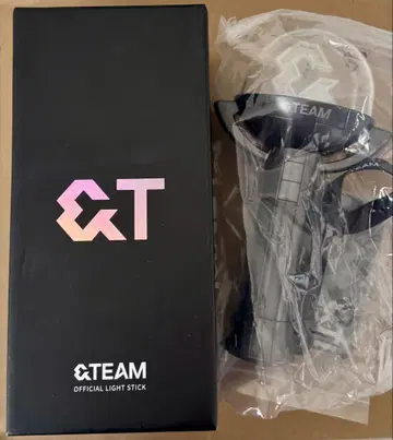 &TEAM 공식 응원봉 HYBE