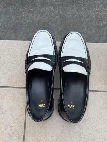 ZARA 자라 로퍼