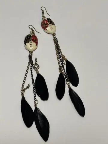 마스크 가면 롱 귀걸이 빨검 깃털
