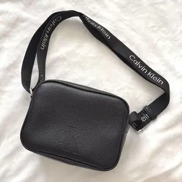 [ 새상품급 ] Calvin Klein 캘빈클라인 블랙 숄더백