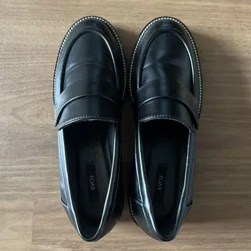 EVOL 통굽 로퍼