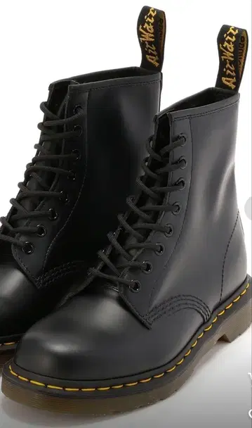 가격 인하 Dr.Martens/닥터마틴/1460 8 홀 부츠