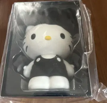 로리즈팜 HELLO KITTY 퀼팅 피규어 키티