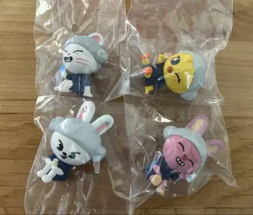 SKZOO 사우나 피규어