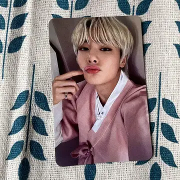 한국 StrayKids MAXIDENT 4회 한정판 아이에 트레이딩 카드