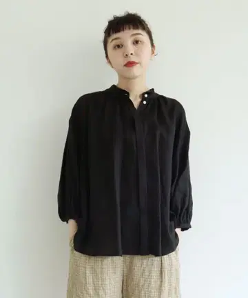 l'atelier du savon 프렌치 린넨 윙카라 블라우스