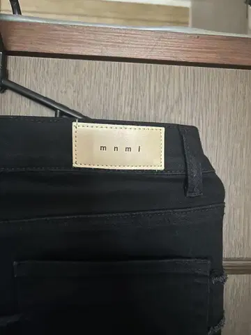 mnml 블랙 프린지 데님 팬츠