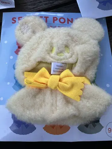 디즈니 스토어 유니베어시티 시크릿 판초 노랑 2