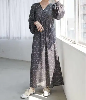 새상품! 디스코트 꽃무늬 원피스