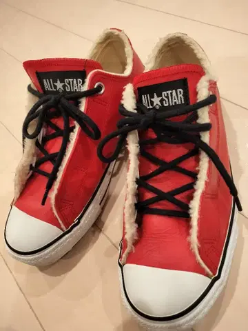 CONVERSE ALL STAR 가죽 HT804 (여성용)