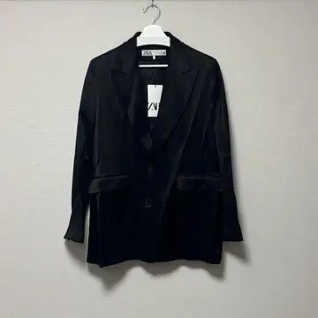 ZARA 블랙 테일러드 자켓