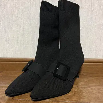 블랙 스틸레토 삭스 부츠 버클 포함 23.5cm