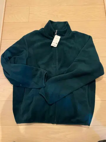 가격 인하 새상품 유니클로 다크 그린 플리스 자켓 L 사이즈