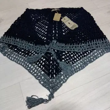 Vilas Lione 프린지 스톨 네이비 그레이