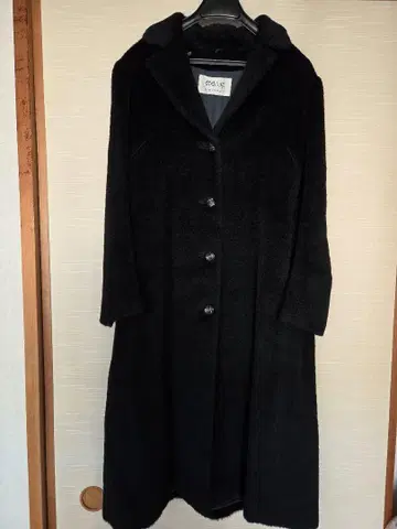 블랙 롱 코트