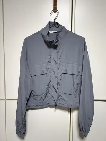 ZARA 크롭 자켓