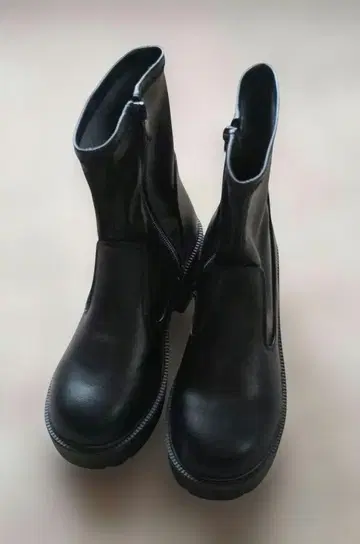 경량 통굽 베이직 스트레치 숏부츠 L