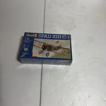 Revell SPAD XIII C-1 1/72 미개봉품