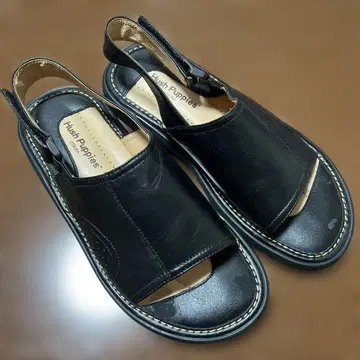 Hush Puppies 가죽 샌들