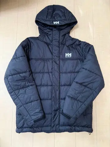 헬리 한센 블랙 다운 자켓 M 사이즈