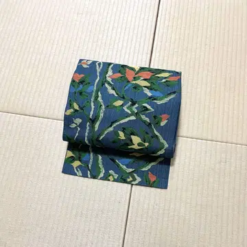 대담하고 선명한 꽃+덩굴 패턴  나고야 오비(약 24cm)