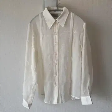 mieajunar line shirt