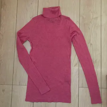 새상품 DSC sov 실크 100% 리브 풀오버