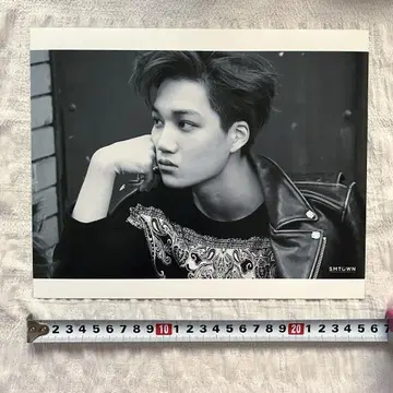 EXO COEX SMTOWN MUSEUM 대형 브로마이드 카이 2