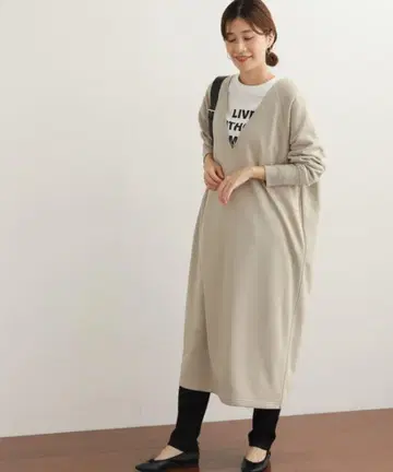 URBAN RESEARCH DOORS V넥 원피스