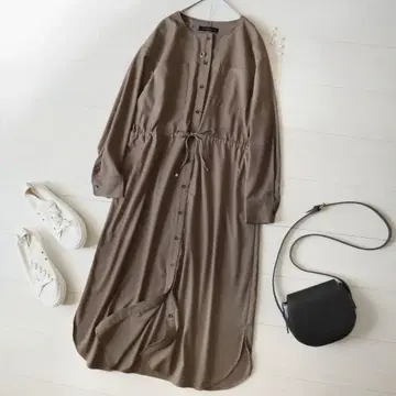 가을 모카 브라운 어반 리서치 밴드 카라 포켓 드로스트 롱 원피스 긴팔