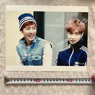 EXO COEX SMTOWN MUSEUM 대형 브로마이드 2