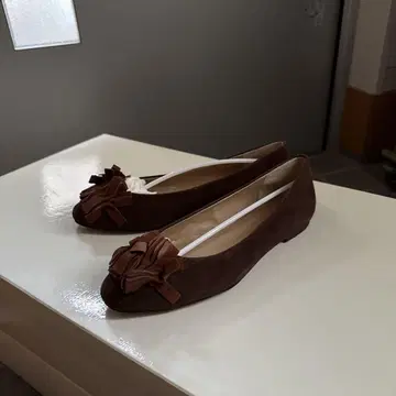 Odette e Odile 브라운 플랫슈즈