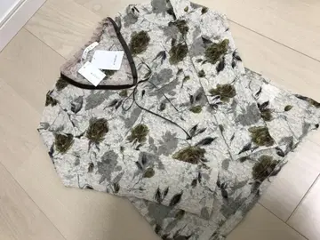 미사용 KETTY 케티 꽃무늬 레이스 끈 리본 일본제 M 사이즈