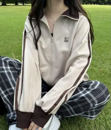 nemne 트랙 자켓