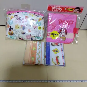 페코짱 파우치와 손수건 2장 미니 타월 4종 세트
