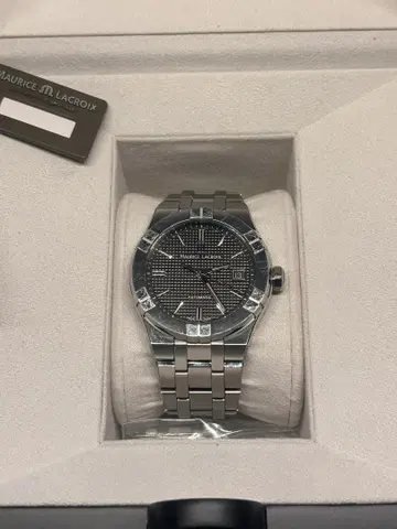 Maurice Lacroix Aikon 39mm