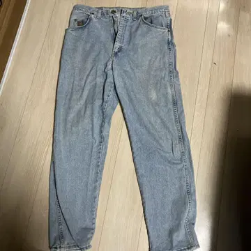 Wrangler 라이트 블루 스트레이트 데님
