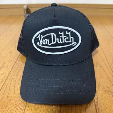 Von Dutch 메쉬 캡 블랙