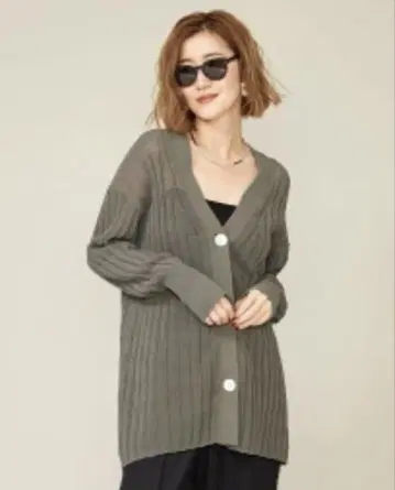 conte 네이비 와이드 리브 V넥 가디건