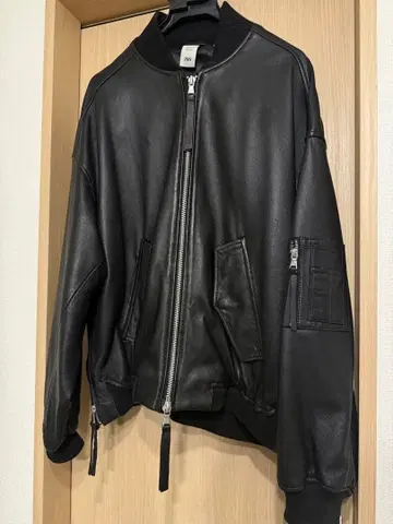 MAISON SPECIAL ZARA 가죽