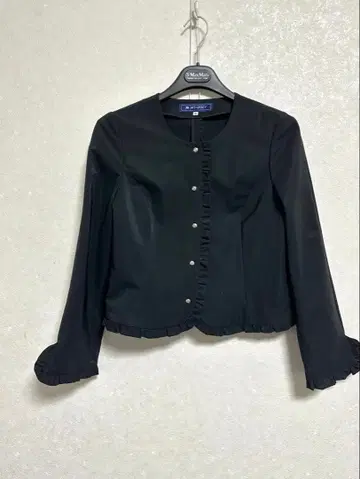 MSGRACY 프릴 장식 블랙 노카라 자켓