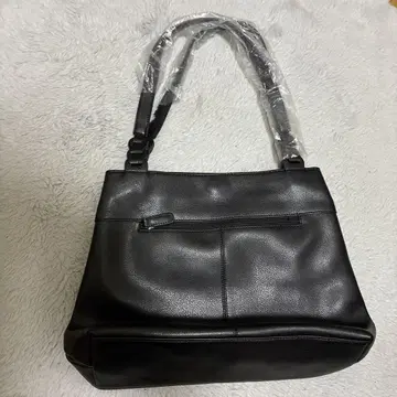블랙의 심플 핸드백