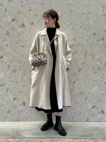 정가 49500엔 Demi-Luxe BEAMS 케이프 라이크 코트