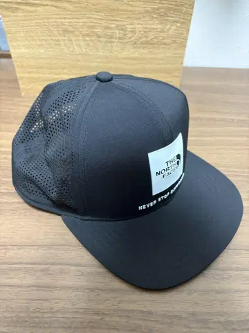 THE NORTH FACE 블랙 메쉬 캡