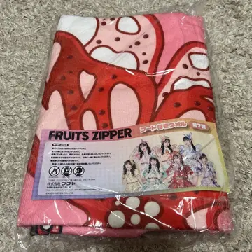 FRUITS ZIPPER GiGo 후드 부착 타월 츠키아시 아마네