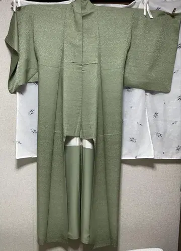 클리닝 완료 말차색 가지와 잎 무늬 순수 실크 이로무지 꾀꼬리색