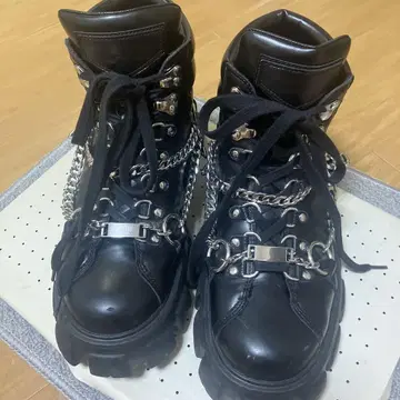 버팔로밥스 하이컷 스니커즈 체인 포함